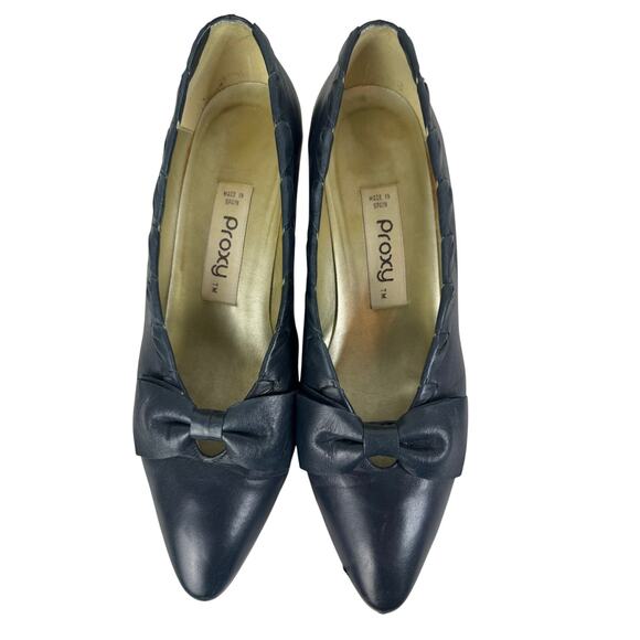 Vintage Leather Proxy Navy Leather Bow kitten heel size 8.5 - Picture 1 of 11